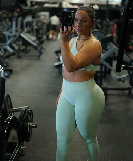 große titten kurvige onlyfans sexy akt galerie