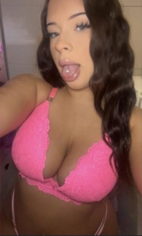 Naughtyoliwia freie kunst galerien