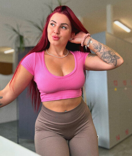 nina buettner fit nackt perfekte bilder