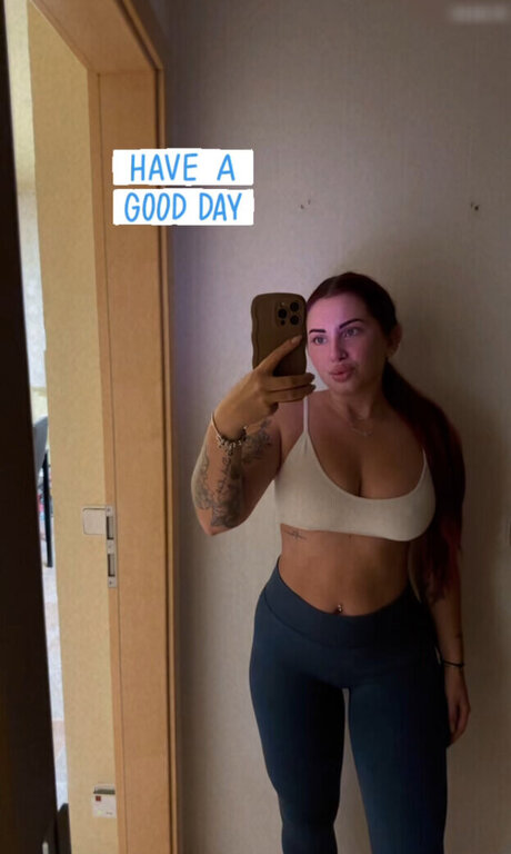 nina buettner fit xxx schöne fotos