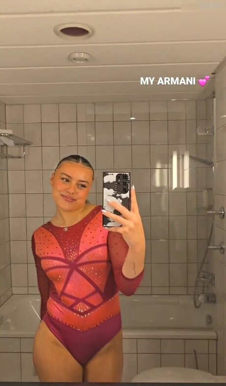 latina-teen-onlyfans nacktheit erotische foto