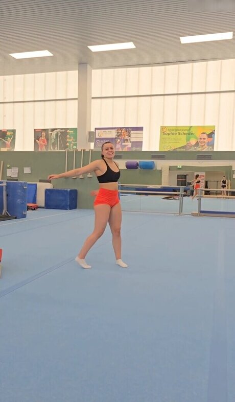 Emma Malewski model schöne archiv