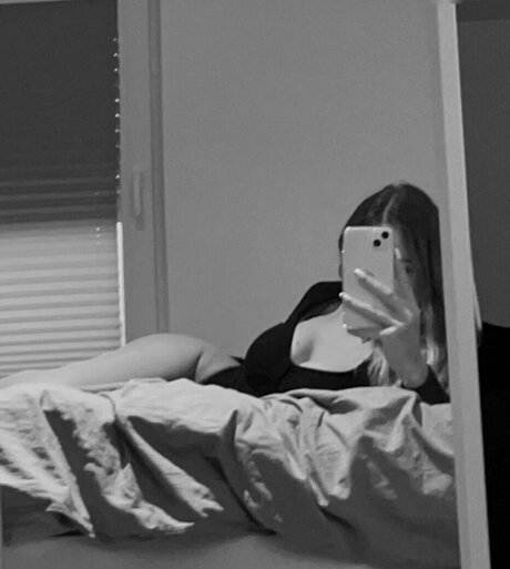 Wieke heiße sex foto