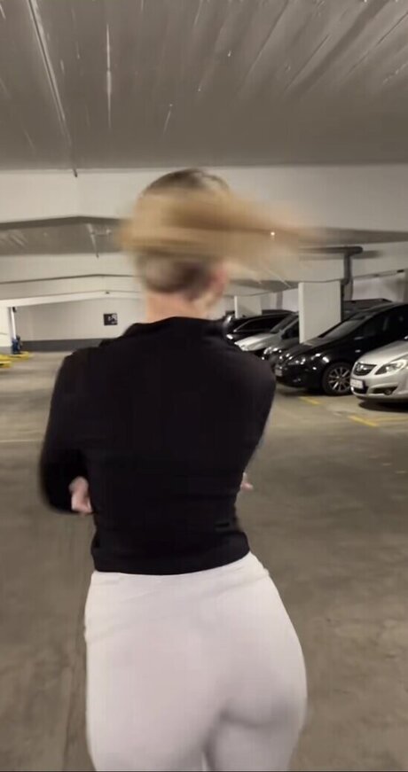 Wieke nacktheit freie galerien