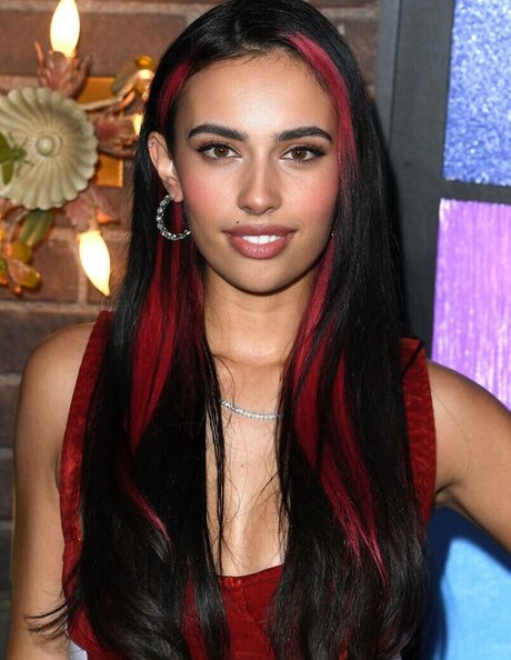 Kylie Cantrall hübsche erotische foto