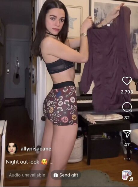 AllyAnnaMaria pornostar perfekte bild