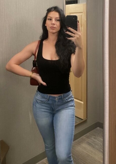 Allison Royalty porno hd galerie