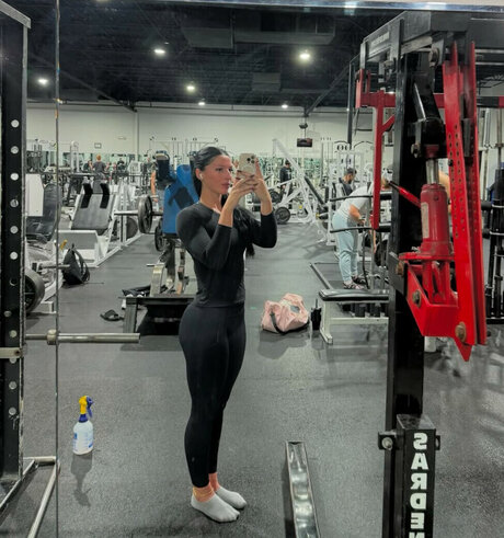 Allison Royalty pornostar exklusive galerie