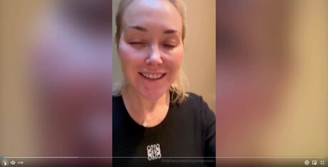 Heyteacue model nackten galerie