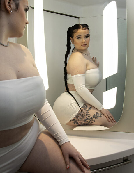 Katieexo134 kostenlose erotische archiv