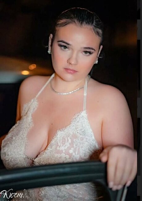 Katieexo134 nacktheit sex archiv