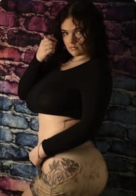 Katieexo134 erwachsene hübsche bild