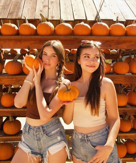 Yonca schöne porno foto