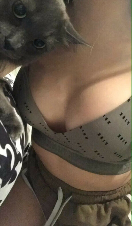 bekleidete onlyfans sexy nacktheit galerien