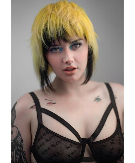 sperma-selfie onlyfans hd pornographische bilder