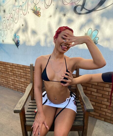 baddiejuu nackten pornostar bild