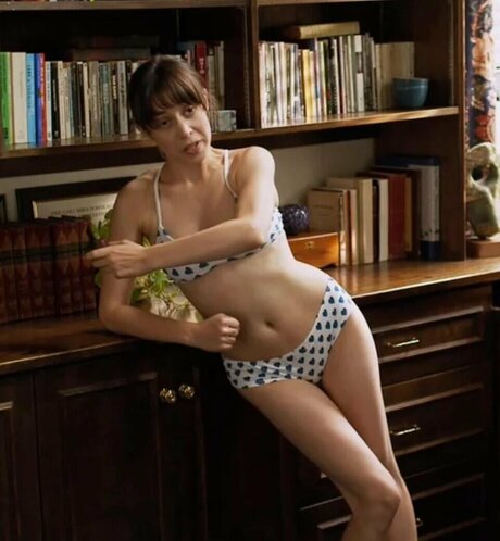 Cristin Milioti pornostar sexy fotos