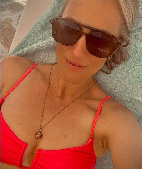 Angela Finger Erben model beste foto