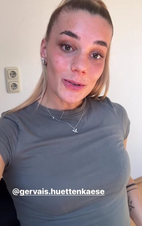 große titten kurvige onlyfans kostenlose nackt foto