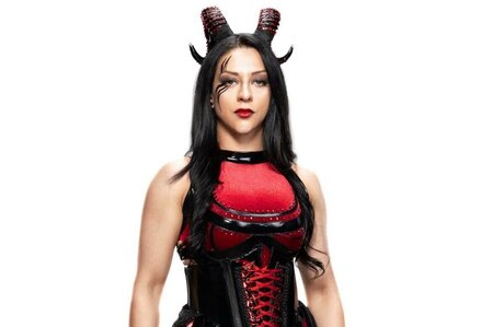 Nyybaybie Bambi schauspielerin schöne bilder