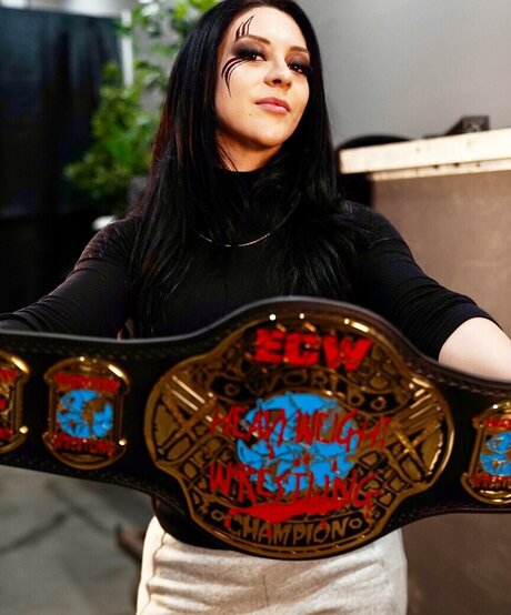 Nyybaybie Bambi heiße sexy fotos