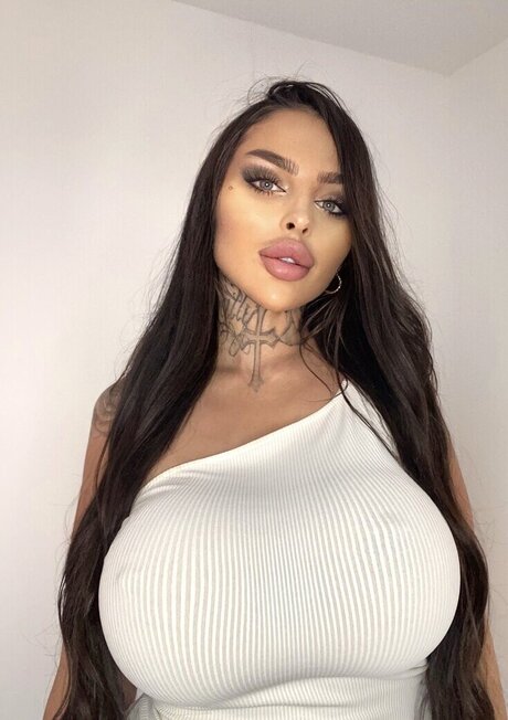 mollige teen-onlyfans heiße freie bild