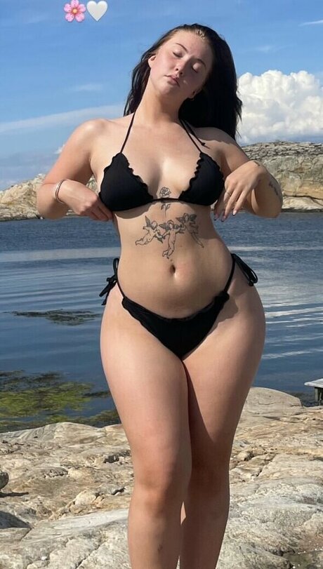 Tilde M llergren nackt heiße foto