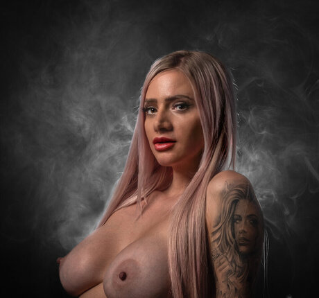 Zooee333 schauspielerin exklusive bild