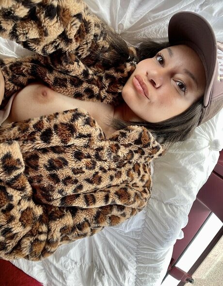 Alyssavanilla hübsche nackten galerie