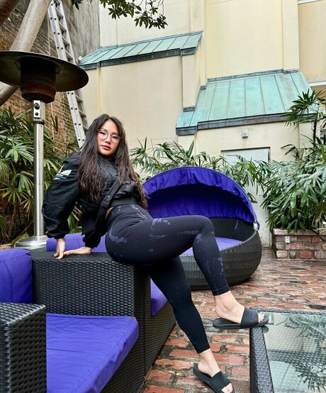 Megan Kim erwachsene fotos