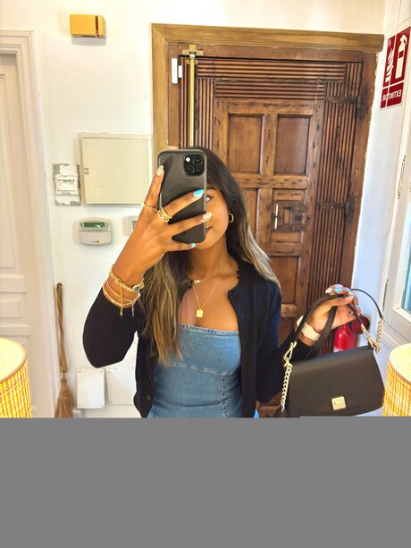 asiatischer dreier onlyfans erotische nacktheit archiv