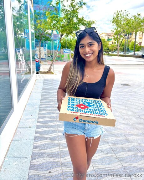 missrinaroxx heiße erwachsene fotos