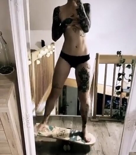 Nadine Wolfgruber kunst kostenlose galerie