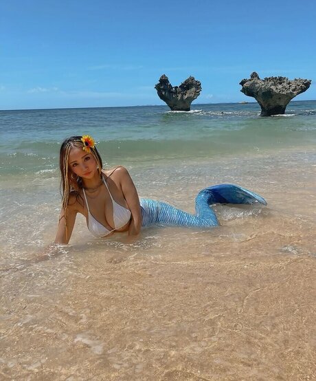 asiatische lesbische onlyfans hd pornographische bild