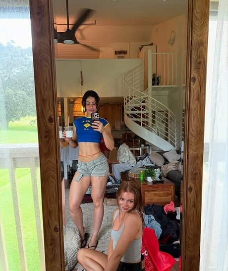 Thelatgirl sexy schöne galerien