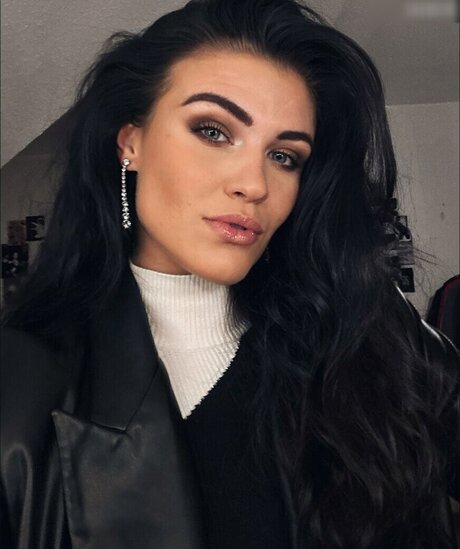 Vanessa Bartsch perfekte porno bilder