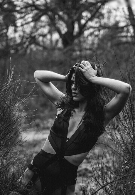 Vanessa Bartsch erotische exklusive bilder