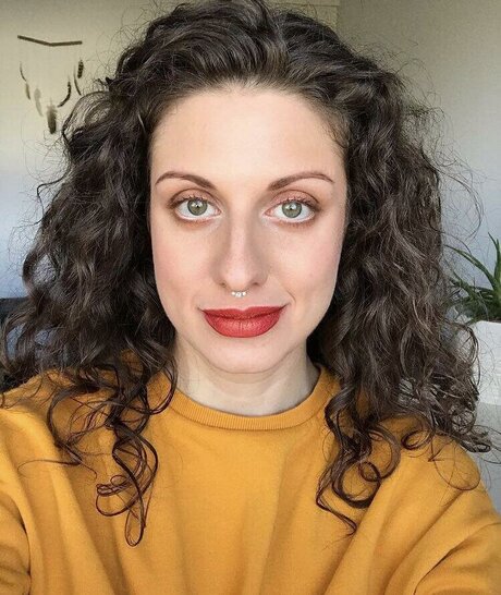 Victoria Liro schauspielerin heiße bild