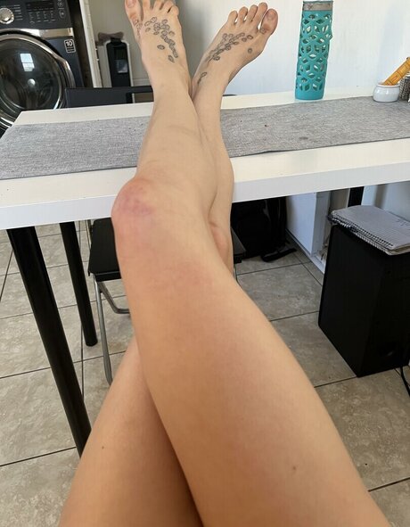 Victoria Liro model nackt galerien