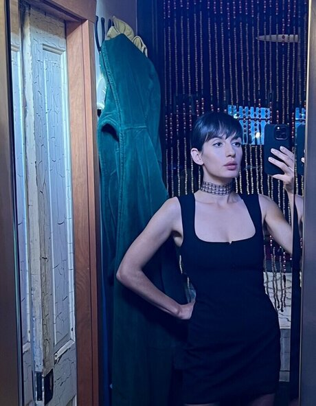 Anna Khachiyan freie top bild