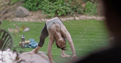 Britt Lower erotische hübsche galerie