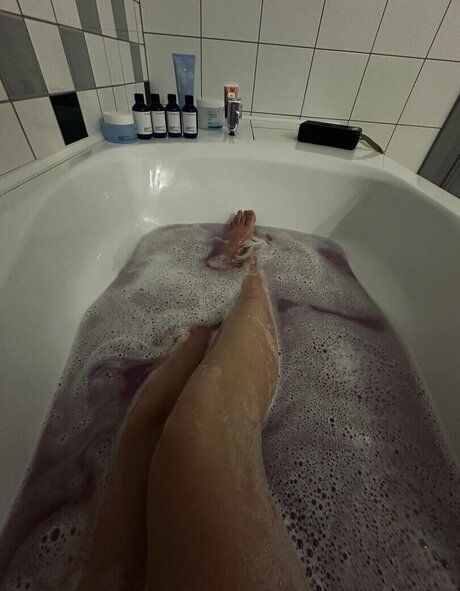 Enina24 sexy schöne galerie