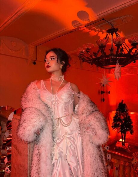 Enina24 hübsche pornographische foto