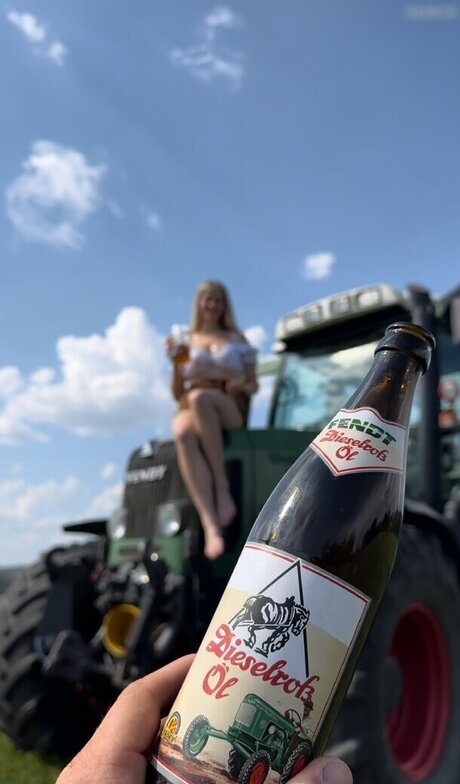 Paulas Landleben pornostar schöne foto