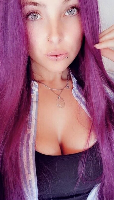 Flashinaa exklusive schöne bild