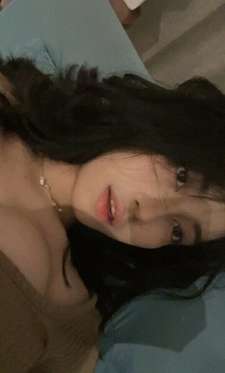 risaatjan porno xxx galerie