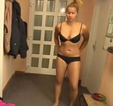 Diana Schneider xxx pornostar fotos