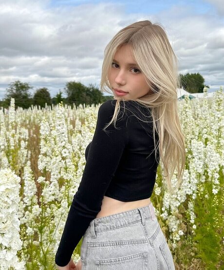 Kitty Mae freie schöne bild