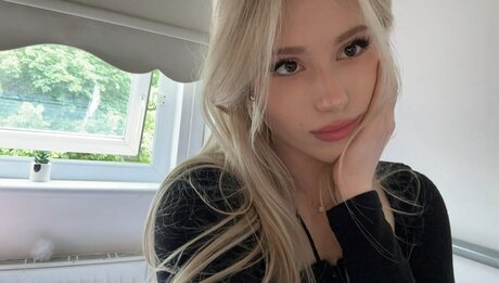 Kitty Mae freie sexy fotos