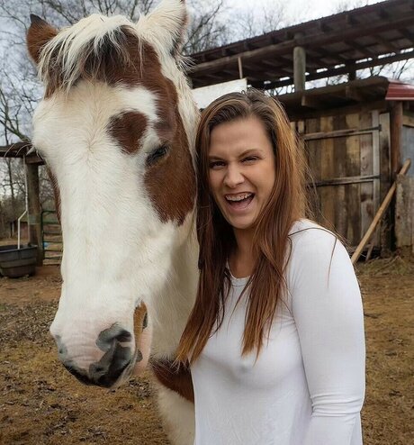 malena4216 kunst erwachsene galerien